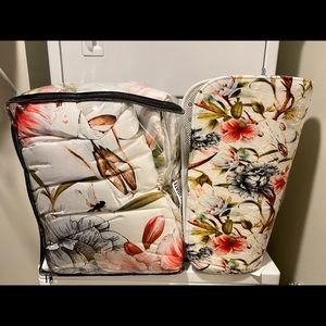 Queen Size Comforter/Bathmat Set